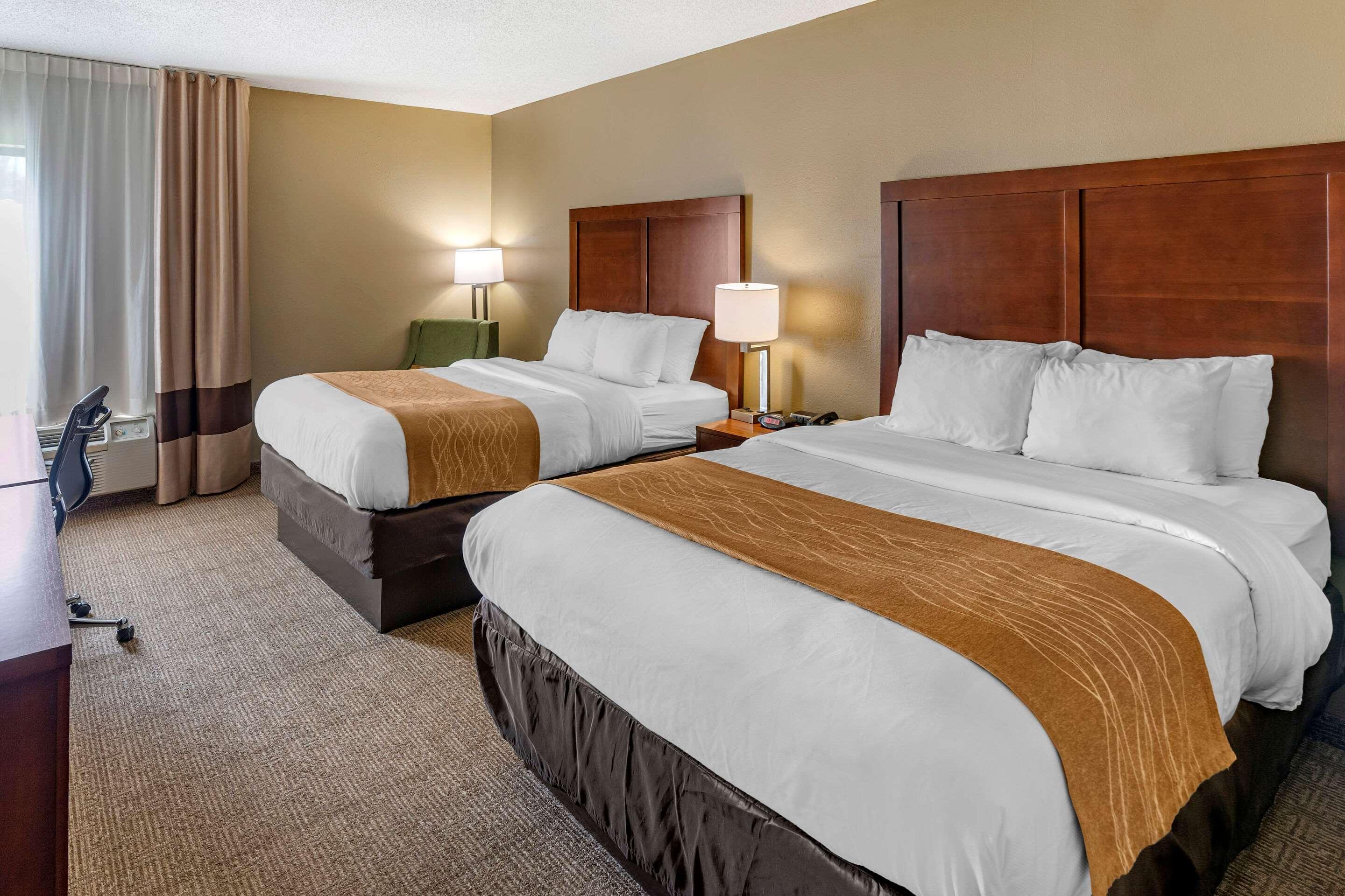 Comfort Inn & Suites Lincoln Extérieur photo