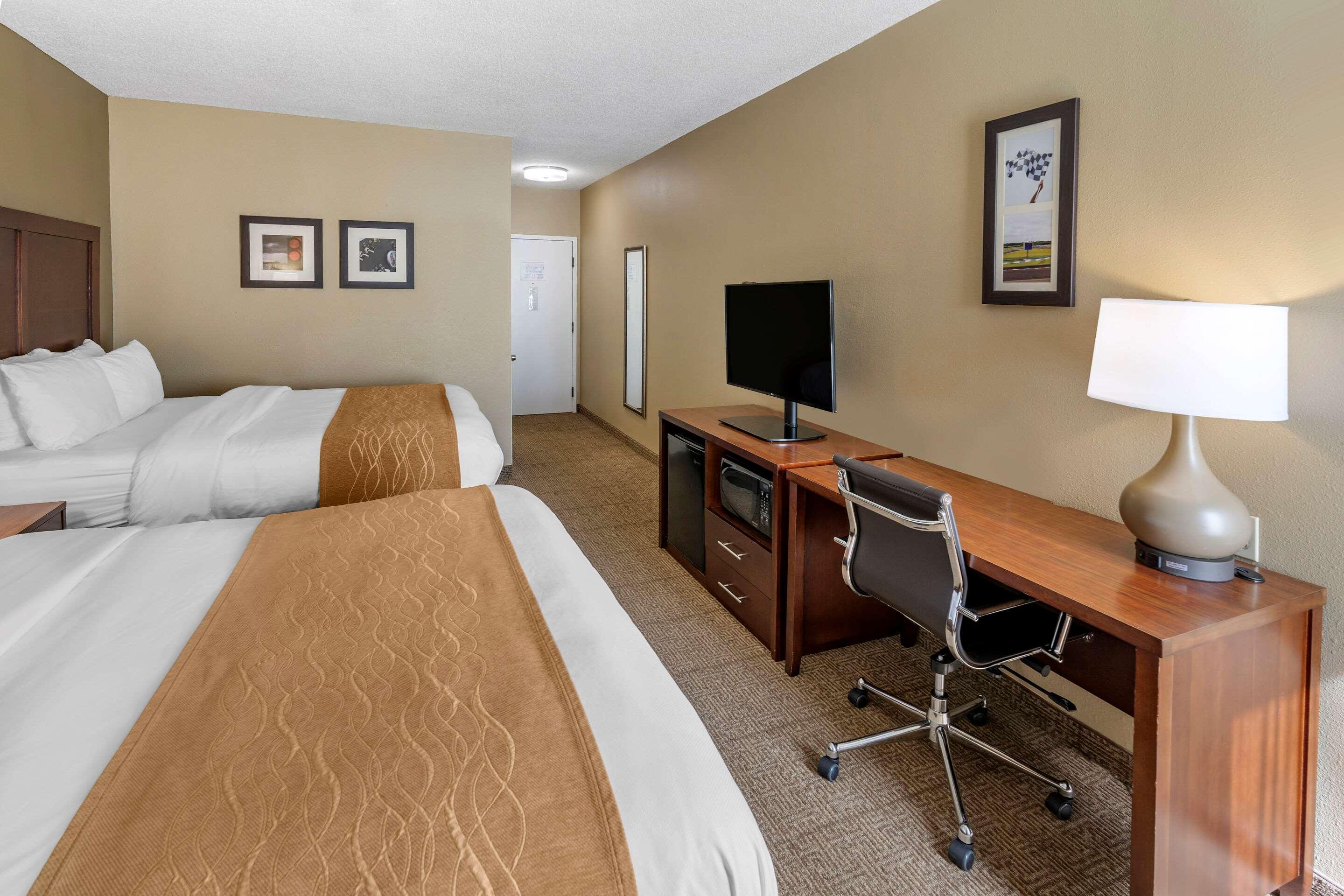 Comfort Inn & Suites Lincoln Extérieur photo