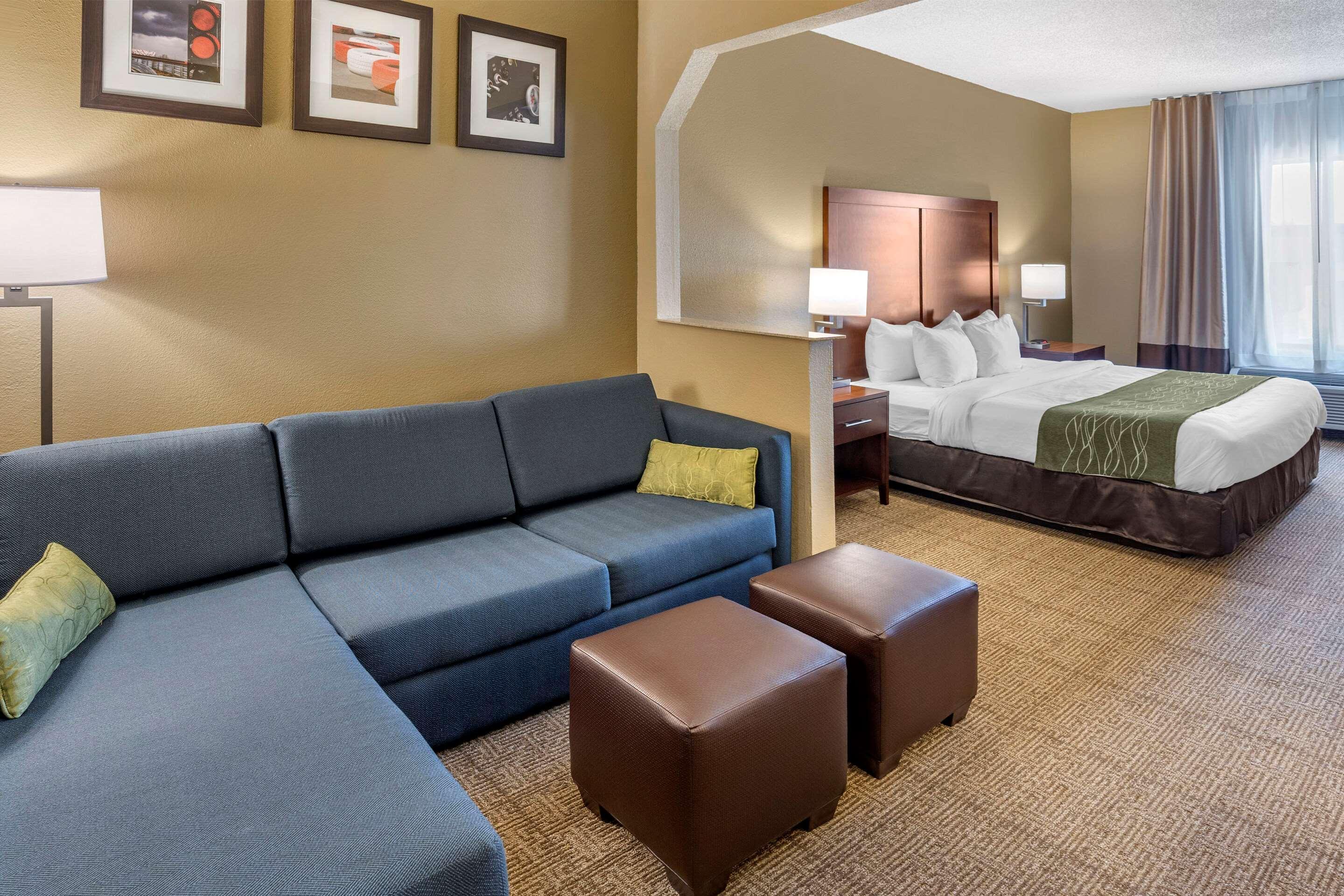 Comfort Inn & Suites Lincoln Extérieur photo