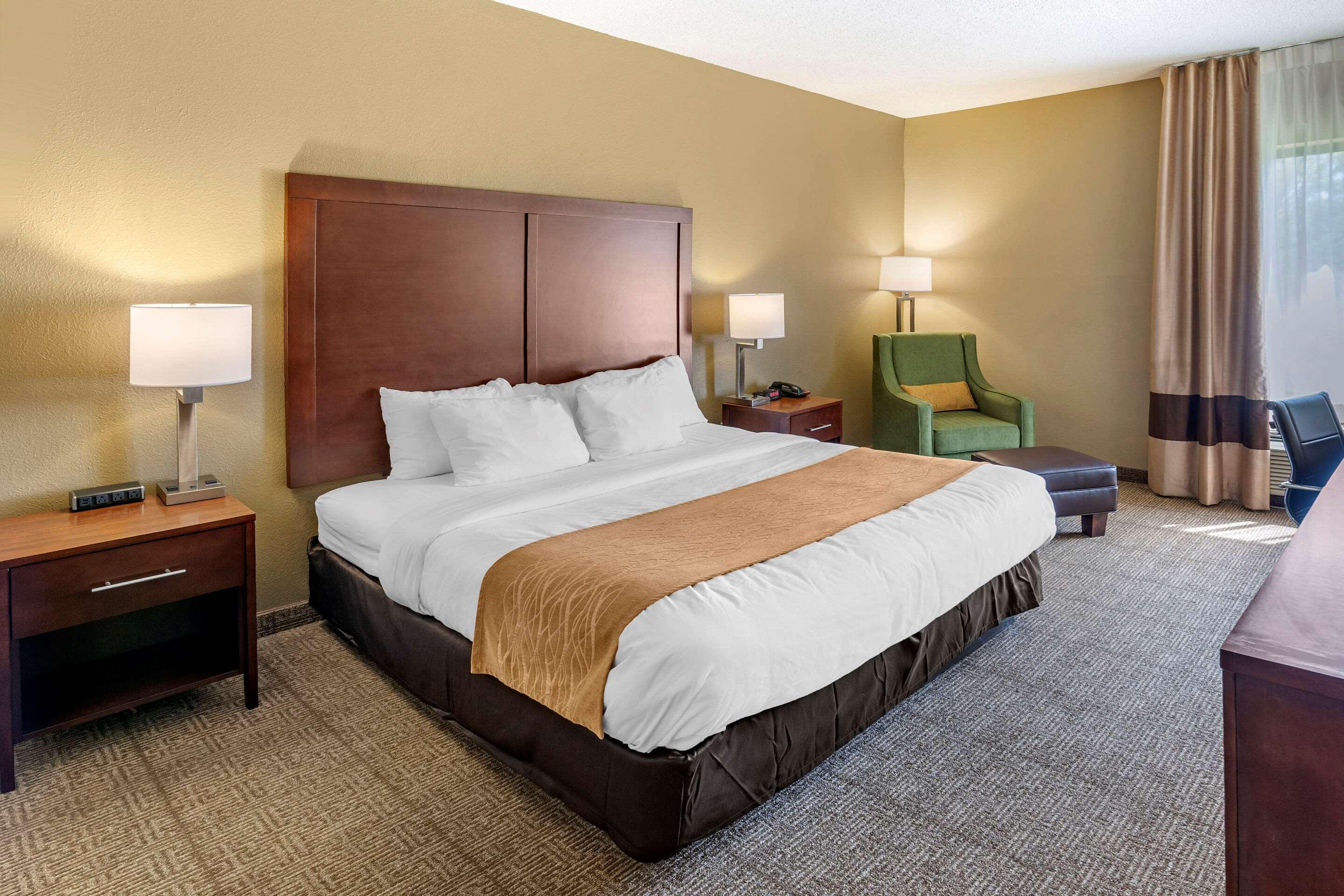 Comfort Inn & Suites Lincoln Extérieur photo